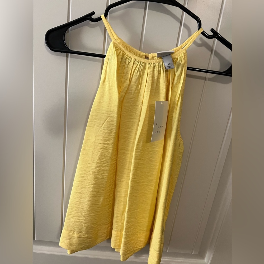 NWT ANew Day bright Yellow Sleeveless Women's Top